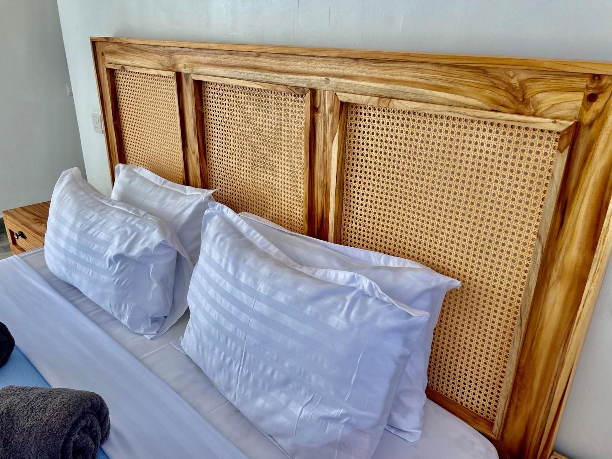 Mia Boutique Hotel Michamvi Kae Bagian luar foto
