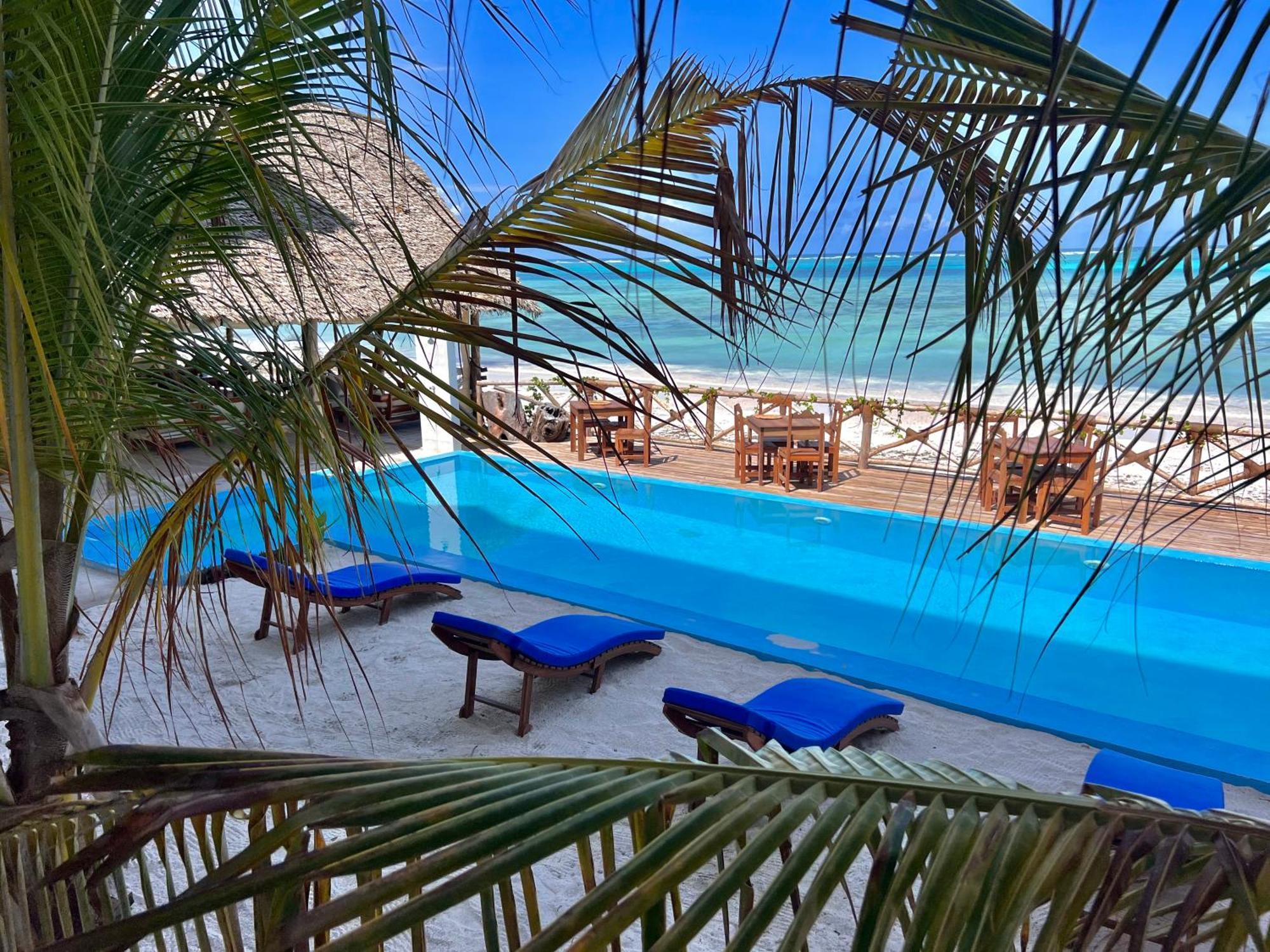 Mia Boutique Hotel Michamvi Kae Bagian luar foto