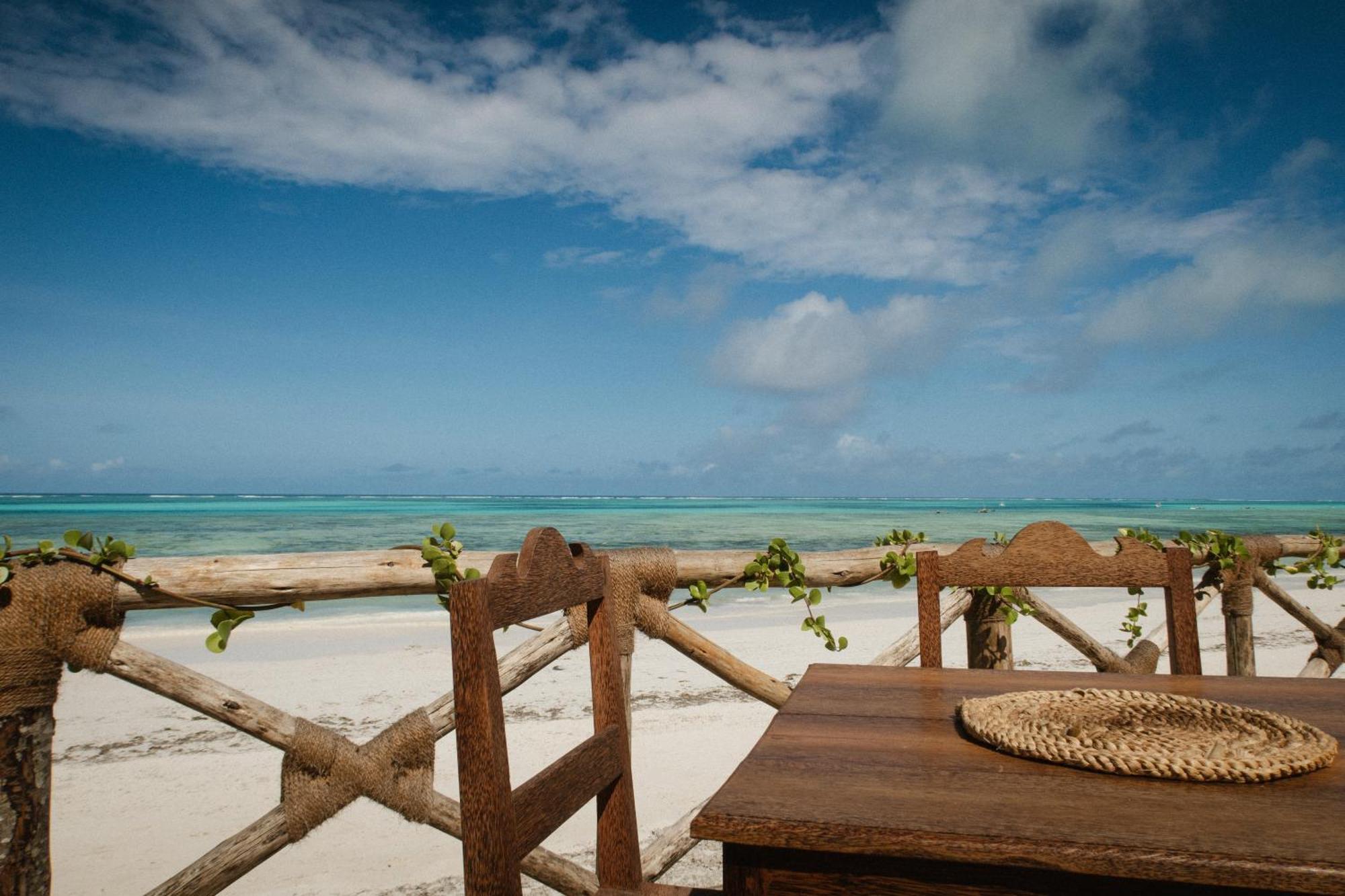 Mia Boutique Hotel Michamvi Kae Bagian luar foto